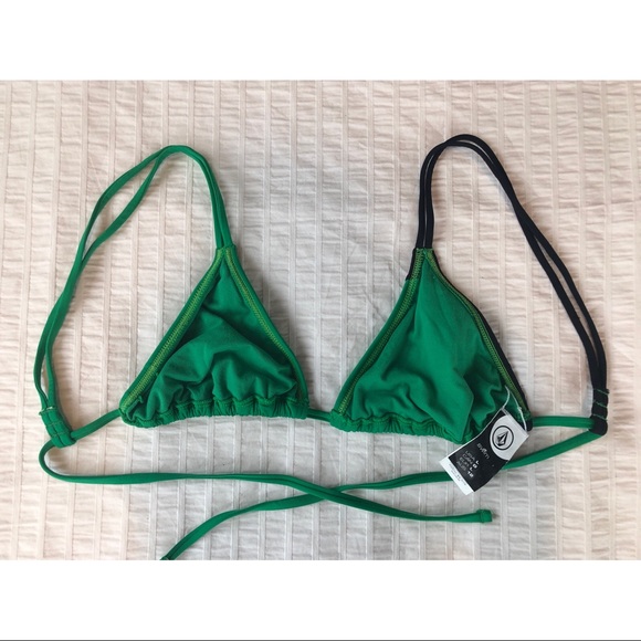 NWOT Volcom Kelly Green Triangle Bathing Suit Top - Picture 2 of 8